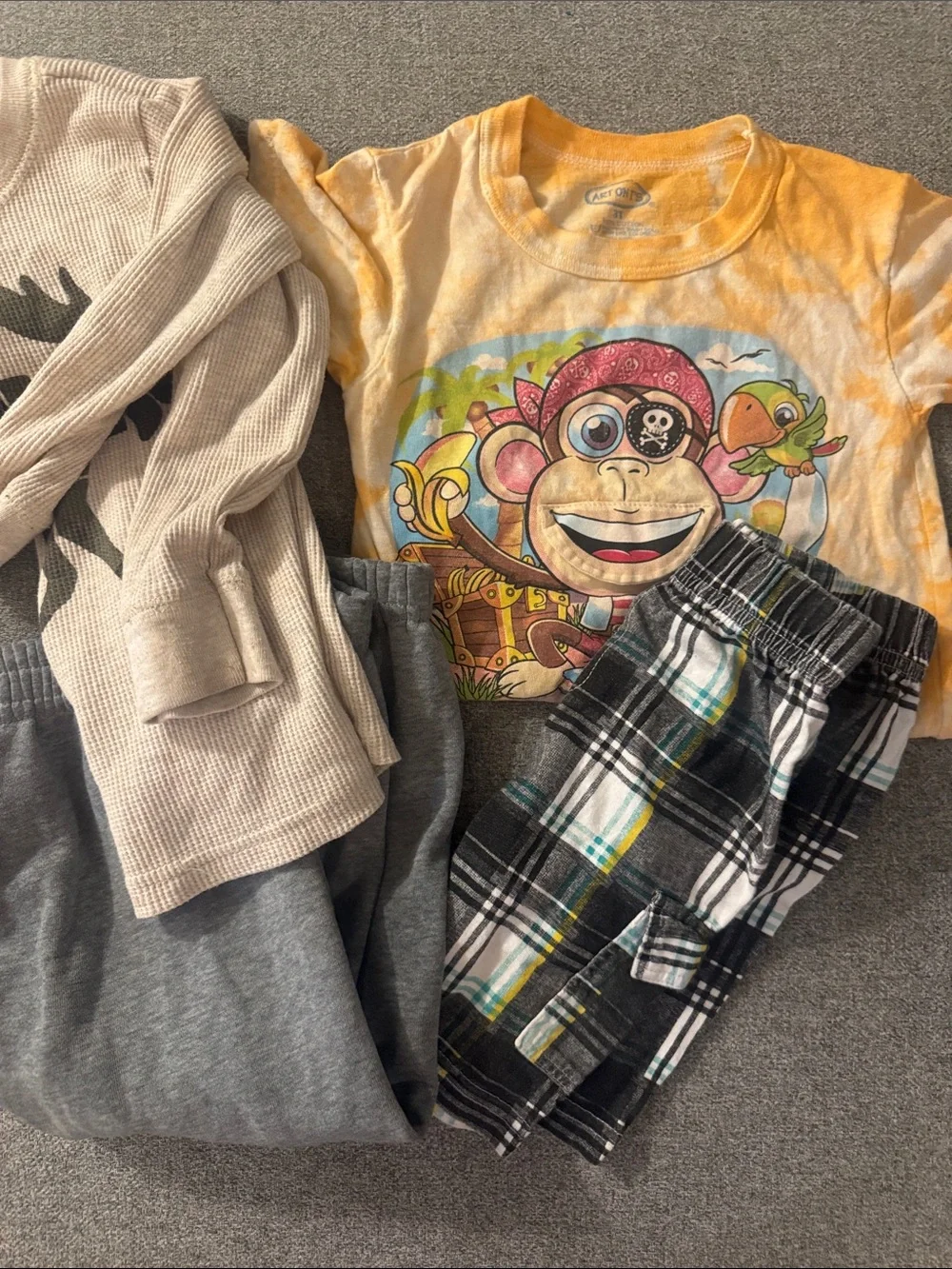 5/$15- 3t bundle